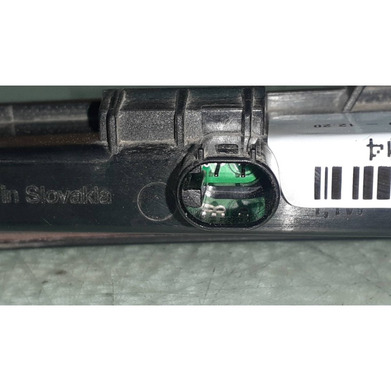 Recambio de luz central de freno para bmw serie 1 lim. (f40) 118i referencia OEM IAM 7450659 01373100 HELLA