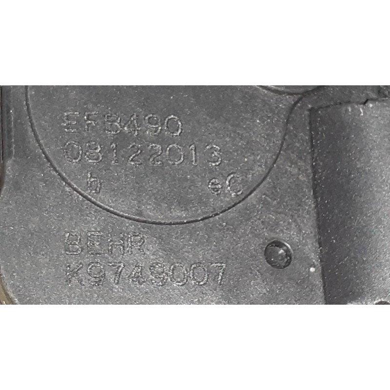 Recambio de motor calefaccion para audi a4 ber. (b8) basis referencia OEM IAM K9749007  CONECTOR 4 PINES