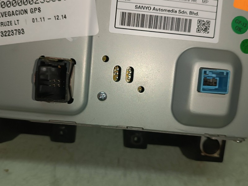 Recambio de sistema navegacion gps para chevrolet cruze lt referencia OEM IAM 13223793 14799410 SANYO