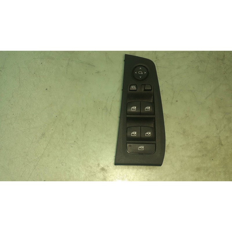 Recambio de mando elevalunas delantero izquierdo para bmw serie 1 lim. (f40) 118i referencia OEM IAM 794878401 10628510 ALPS