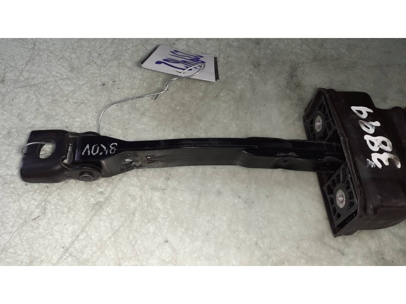 Recambio de retenedor puerta para audi a4 ber. (b8) basis referencia OEM IAM 8K0837267B 8K0837249D DELANTERO IZQUIERDO