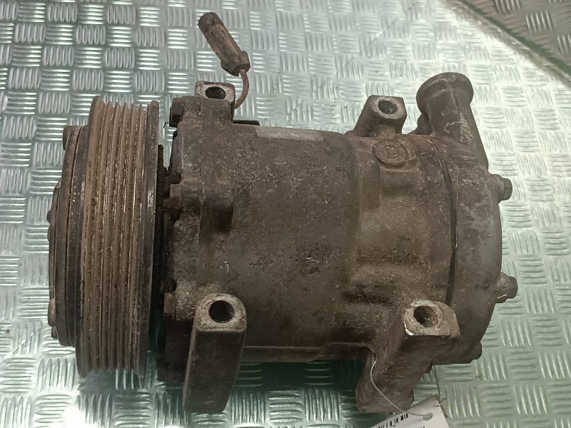 Recambio de compresor aire acondicionado para fiat multipla (186) 1.9 jtd 110 elx eleganza referencia OEM IAM SD7VBAF SD7V SANDE