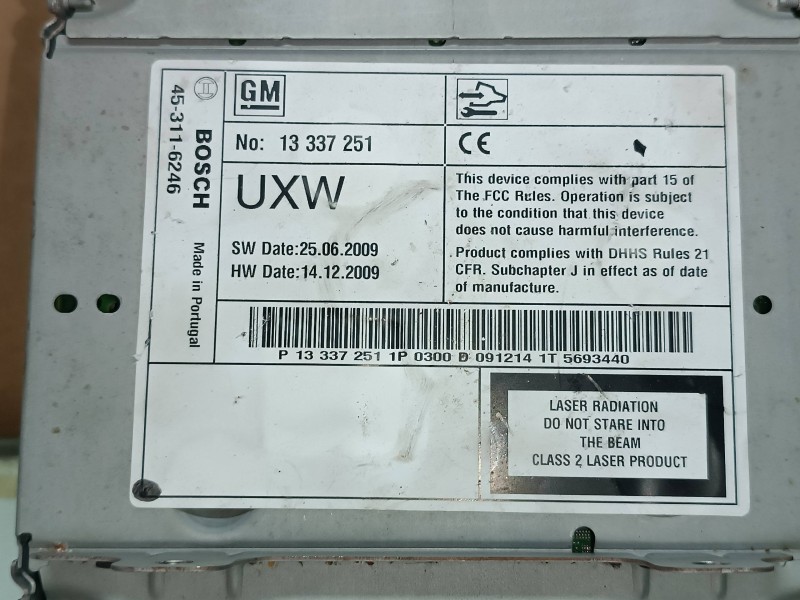Recambio de sistema audio / radio cd para chevrolet cruze lt referencia OEM IAM 13337251 7612034311 