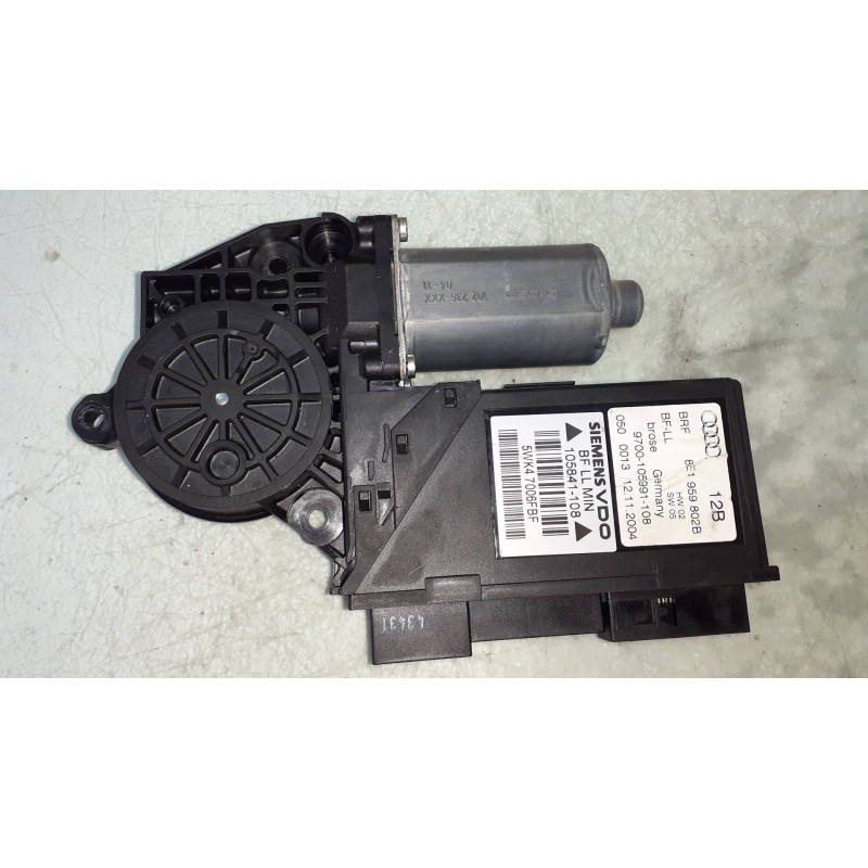 Recambio de motor elevalunas delantero derecho para audi a4 berlina (8e) 2.0 tdi 16v (103kw) referencia OEM IAM 8E1959802B  
