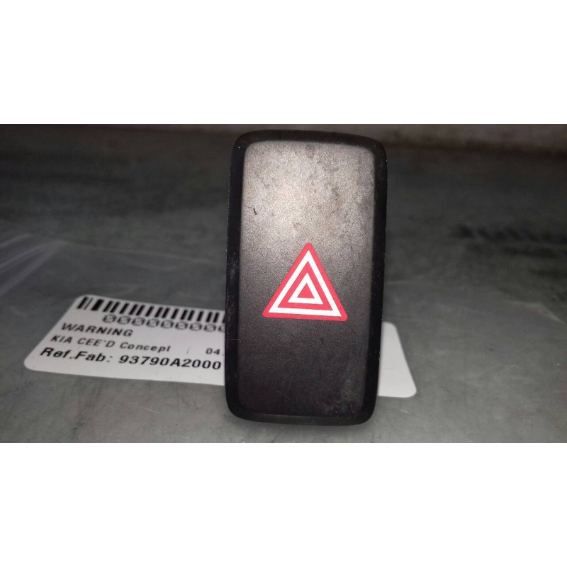 Recambio de warning para kia cee´d concept referencia OEM IAM 93790A2000 49D3601000 49D3601300