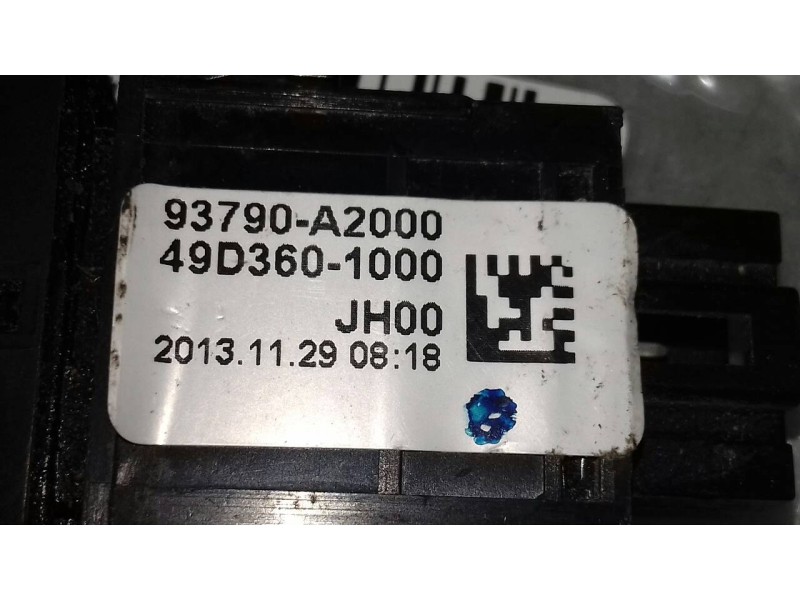 Recambio de warning para kia cee´d concept referencia OEM IAM 93790A2000 49D3601000 49D3601300