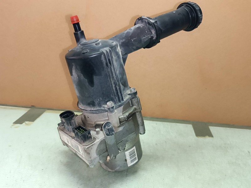 Recambio de bomba direccion para citroen c4 berlina collection referencia OEM IAM 9685590380 21602502 508150M