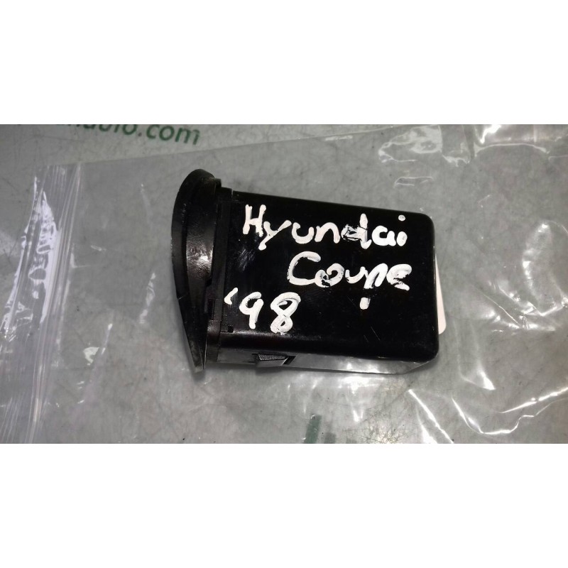 Recambio de interruptor para hyundai coupe (j2) 1.6 fx coupe referencia OEM IAM 9495027000 3 PINES REGULADOR LUCES