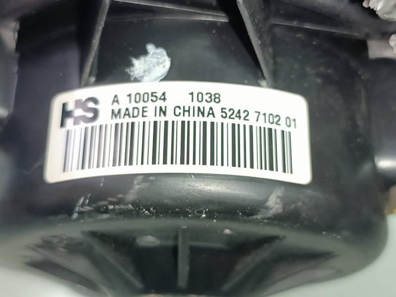 Recambio de ventilador calefaccion para chevrolet cruze lt referencia OEM IAM 5242710201 A100541038 CONECTOR 2 PINES