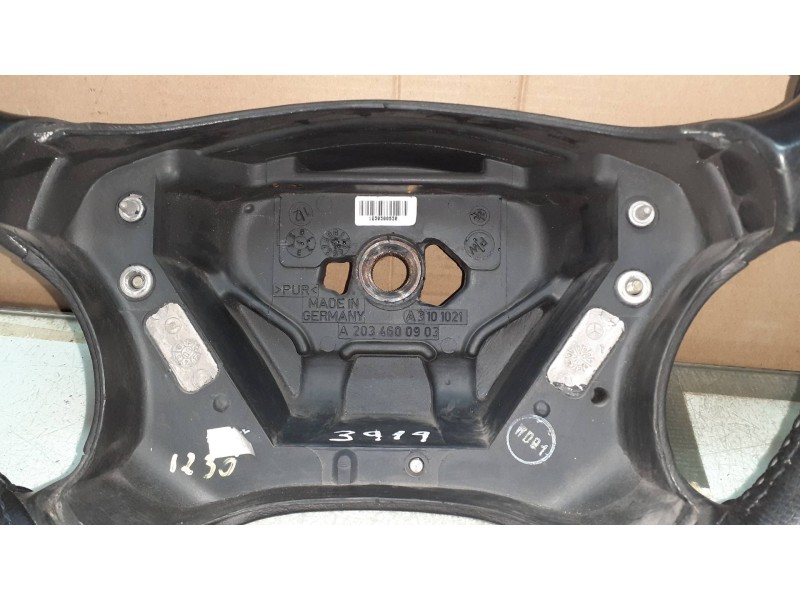 Recambio de volante para mercedes-benz clase c (w203) berlina 270 cdi (203.016) referencia OEM IAM A2034600903 A3101021 PIEL
