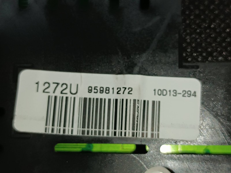 Recambio de cuadro instrumentos para chevrolet cruze lt referencia OEM IAM 95981272  GM