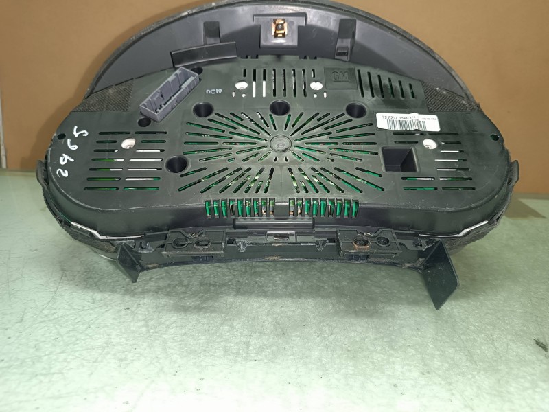 Recambio de cuadro instrumentos para chevrolet cruze lt referencia OEM IAM 95981272  GM