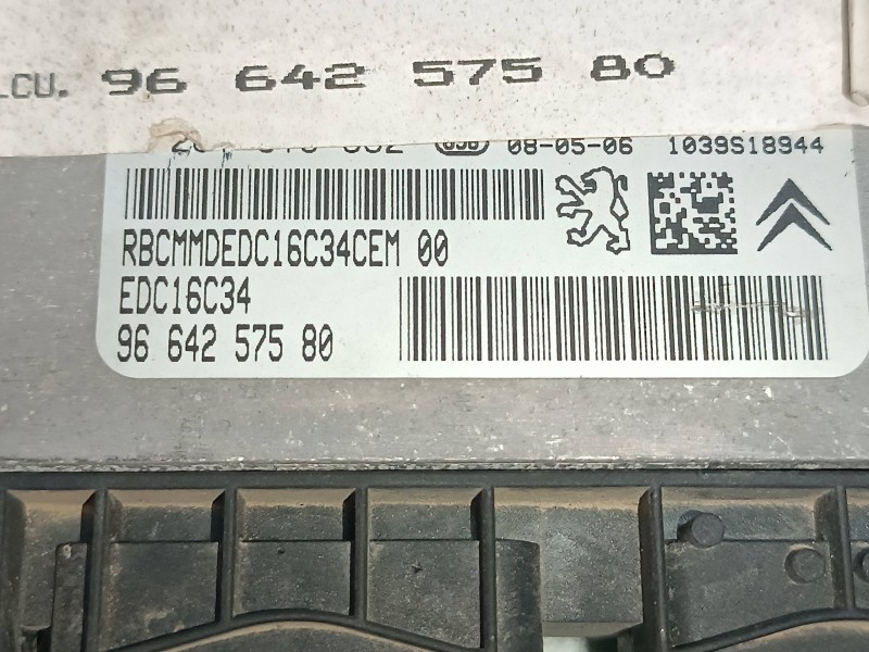 Recambio de centralita motor uce para citroen c4 berlina collection referencia OEM IAM 9664257580  