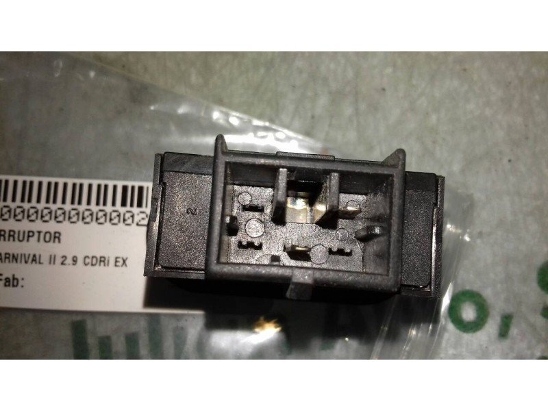 Recambio de interruptor para kia carnival ii 2.9 cdri ex referencia OEM IAM  2 PINES DEPOSITO COMBUSTIBLE