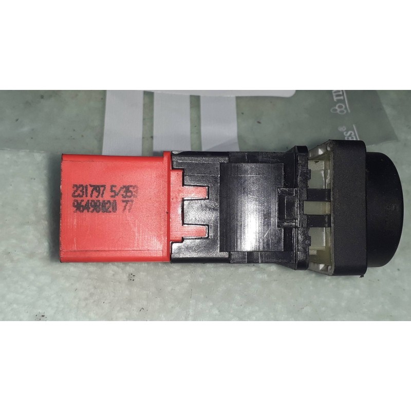 Recambio de interruptor para citroen xsara picasso 1.6 hdi 110 sx top referencia OEM IAM 9649802077 CONECTOR 6 PINES BLOQUEO