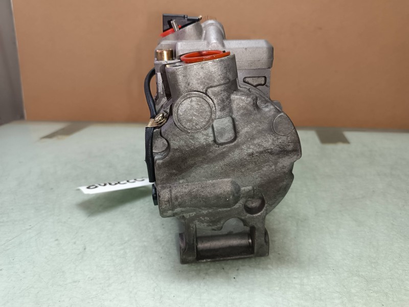 Recambio de compresor aire acondicionado para audi a4 berlina (8e) 2.5 tdi quattro (132kw) referencia OEM IAM 89049 2018W1 NISSE