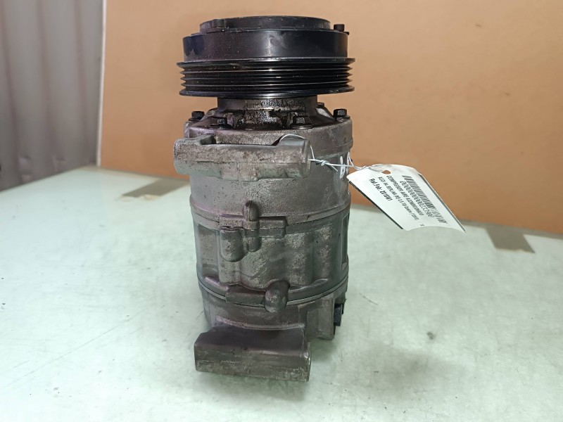 Recambio de compresor aire acondicionado para audi a4 berlina (8e) 2.5 tdi quattro (132kw) referencia OEM IAM 89049 2018W1 NISSE