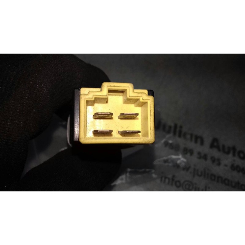 Recambio de interruptor para kia shuma ii 1.6 ls 4 berlina referencia OEM IAM  2+2 PINES LUNA TERMICA