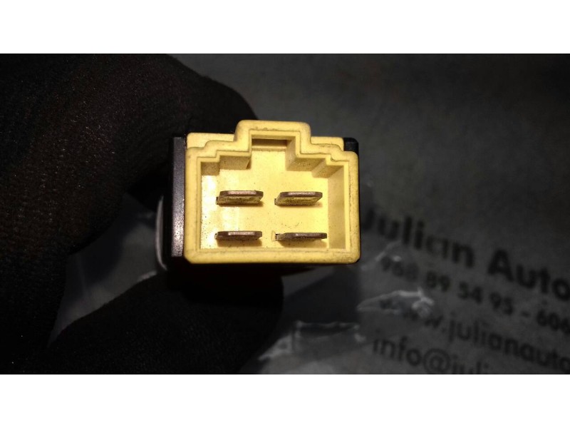 Recambio de interruptor para kia shuma ii 1.6 ls 4 berlina referencia OEM IAM  2+2 PINES LUNA TERMICA