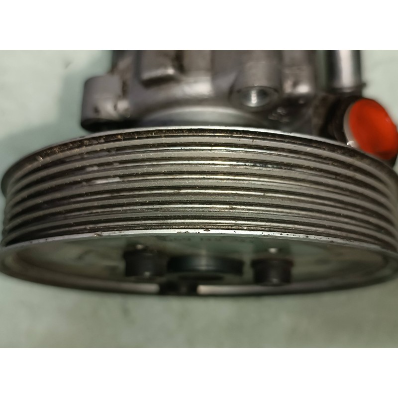 Recambio de bomba direccion para audi a4 berlina (8e) 2.5 tdi quattro (132kw) referencia OEM IAM 7690955108 059145255 