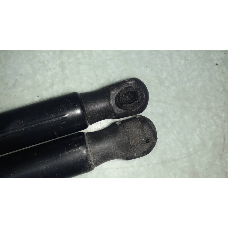 Recambio de amortiguadores maletero / porton para bmw serie 1 lim. (f40) 118i referencia OEM IAM 51247456042 F40HKL 1310110580N