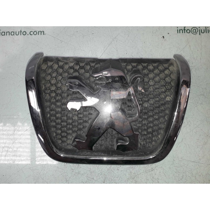 Recambio de rejilla delantera para peugeot partner (s2) combi plus referencia OEM IAM 9644759077  