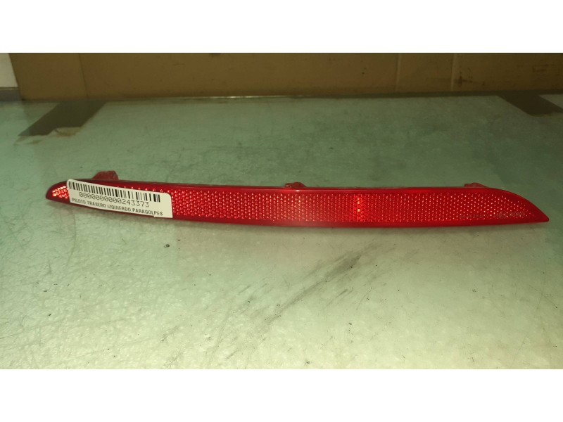 Recambio de piloto trasero izquierdo paragolpes para bmw serie 1 lim. (f40) 118i referencia OEM IAM 7450639 252709 24135110