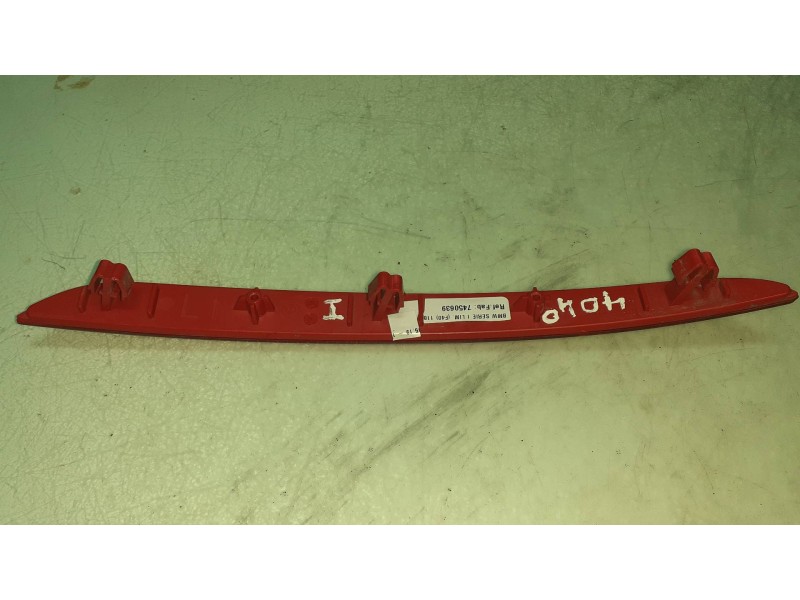 Recambio de piloto trasero izquierdo paragolpes para bmw serie 1 lim. (f40) 118i referencia OEM IAM 7450639 252709 24135110