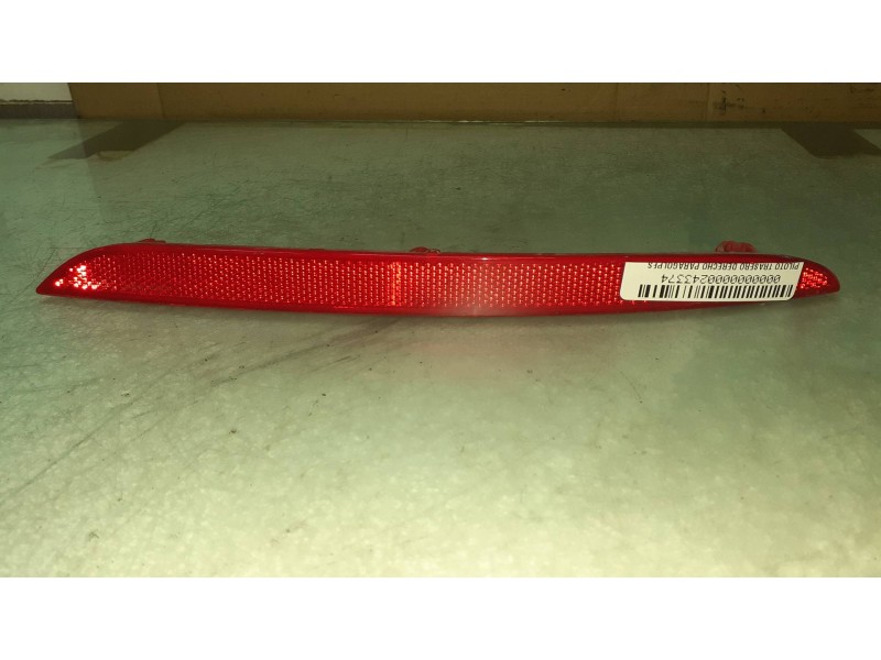 Recambio de piloto trasero derecho paragolpes para bmw serie 1 lim. (f40) 118i referencia OEM IAM 7450640 252710 24135110