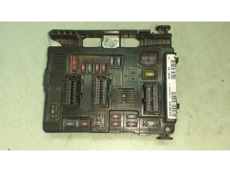Recambio de caja reles / fusibles para citroen xsara picasso 1.6 hdi 110 sx top referencia OEM IAM 965061848000 BSM B3 SIEMENS