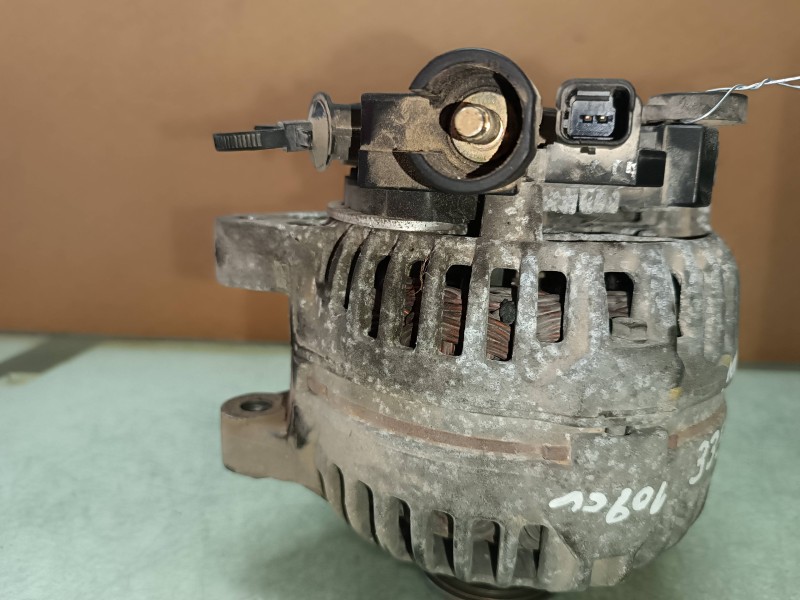 Recambio de alternador para citroen jumpy 2.0 hdi sx furg. (80kw) referencia OEM IAM 9646321880 BOSCH CL15