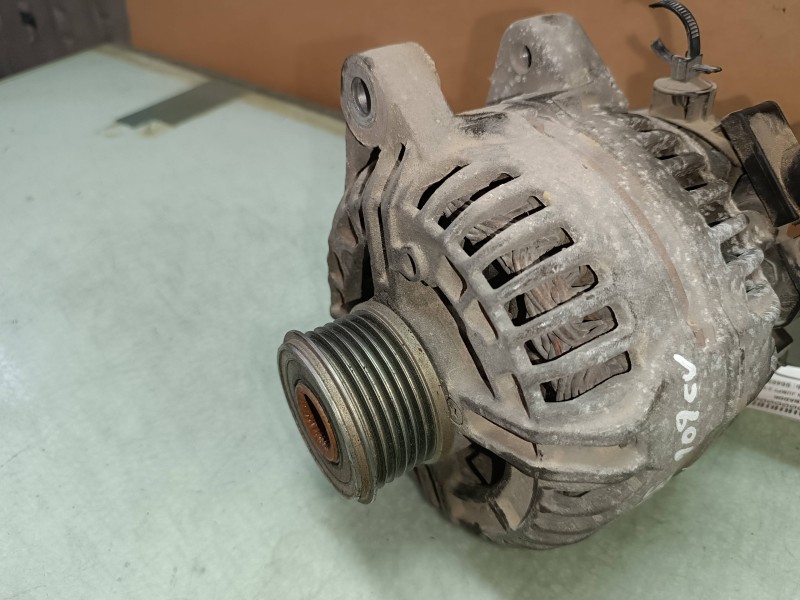 Recambio de alternador para citroen jumpy 2.0 hdi sx furg. (80kw) referencia OEM IAM 9646321880 BOSCH CL15