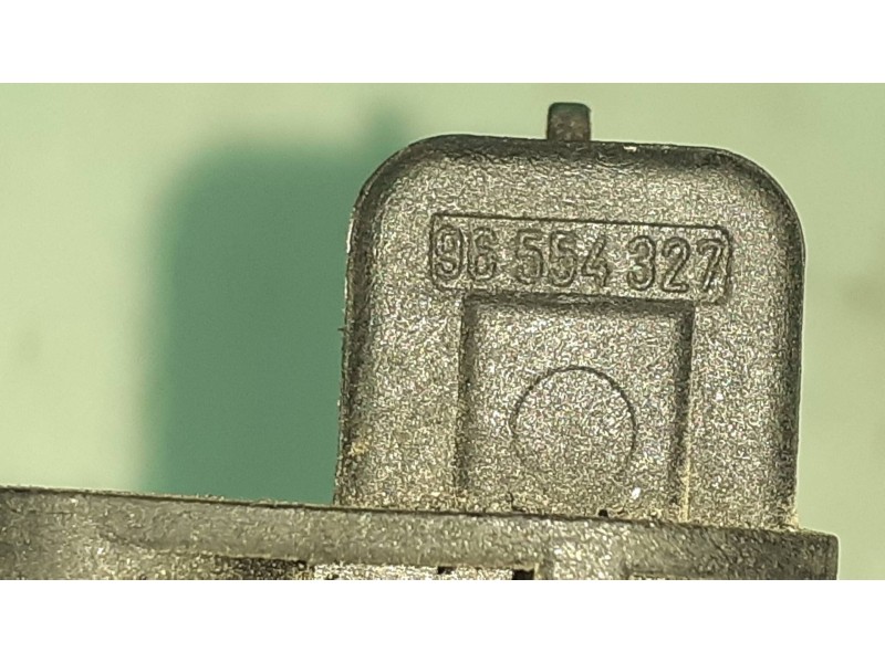 Recambio de caudalimetro para citroen xsara picasso 1.6 hdi 110 sx top referencia OEM IAM 96554327  