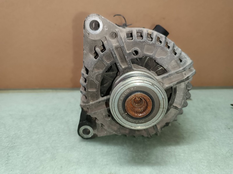 Recambio de alternador para citroen jumpy 2.0 hdi sx furg. (80kw) referencia OEM IAM 9646321880 BOSCH CL15