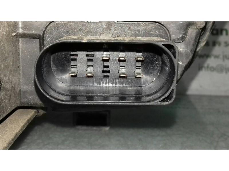 Recambio de faro derecho para ford focus c-max (cap) ambiente (d) referencia OEM IAM 3M5113005AH  HELLA