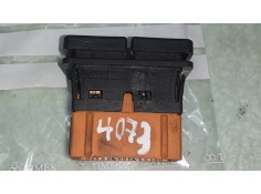 Recambio de mando elevalunas delantero izquierdo para citroen xsara picasso 1.6 hdi 110 sx top referencia OEM IAM 03682 CONECTOR 2