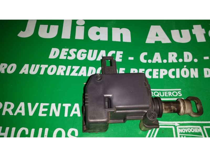 Recambio de motor cierre centralizado porton para seat ibiza (6l1) sport referencia OEM IAM 1M5862159C 1M0959781A 2 PINES
