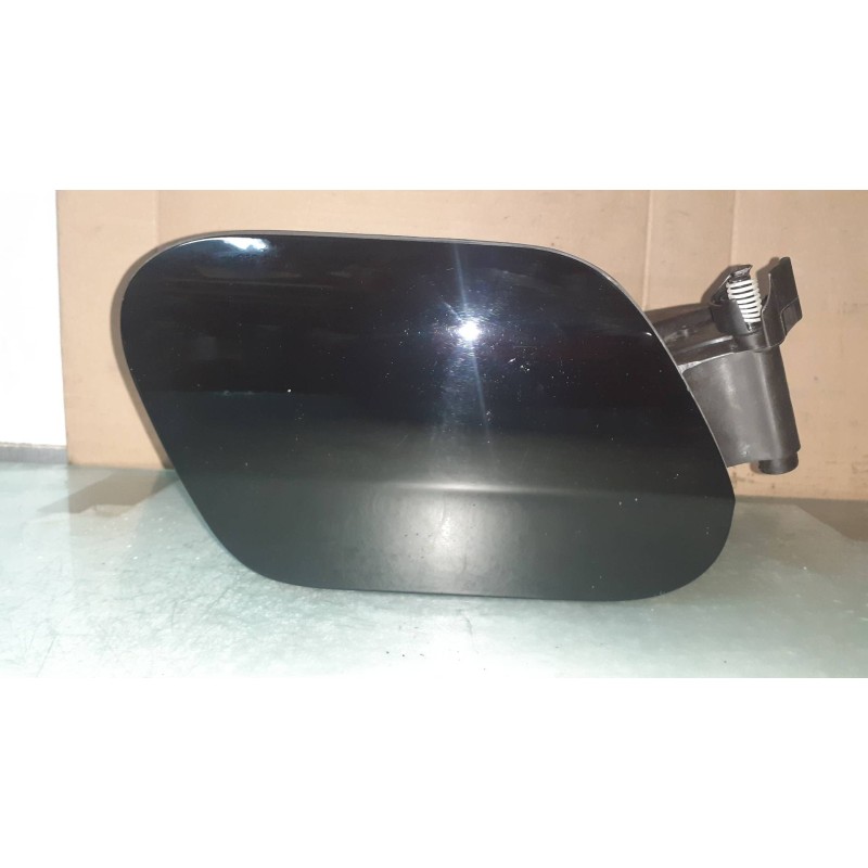 Recambio de tapa exterior combustible para bmw serie 1 lim. (f40) 118i referencia OEM IAM 9452488 14290410 748290204