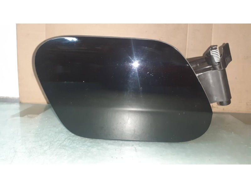 Recambio de tapa exterior combustible para bmw serie 1 lim. (f40) 118i referencia OEM IAM 9452488 14290410 748290204