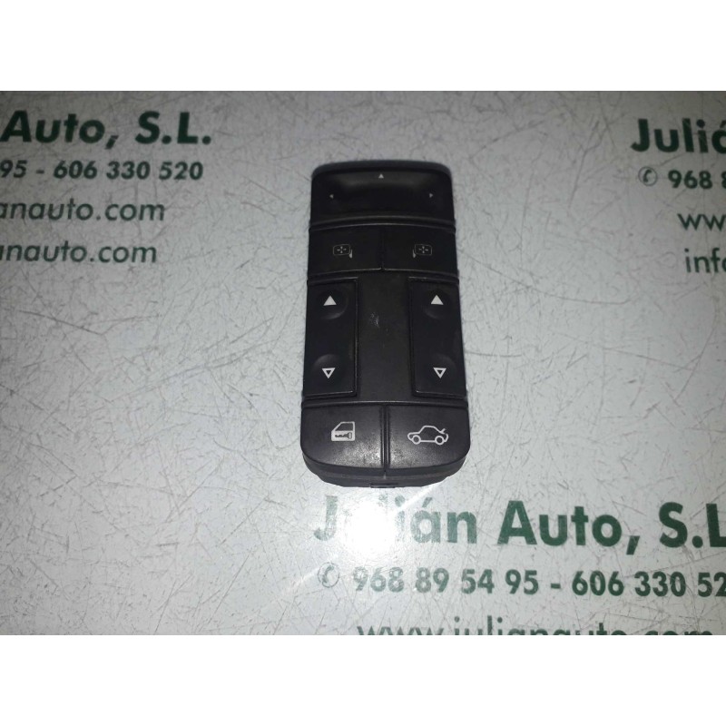 Recambio de mando elevalunas delantero izquierdo para opel vectra c berlina club referencia OEM IAM 687833988 09185952 