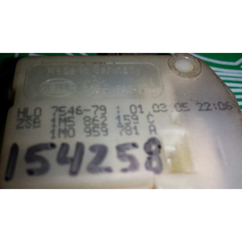 Recambio de motor cierre centralizado porton para seat ibiza (6l1) sport referencia OEM IAM 1M5862159C 1M0959781A 2 PINES