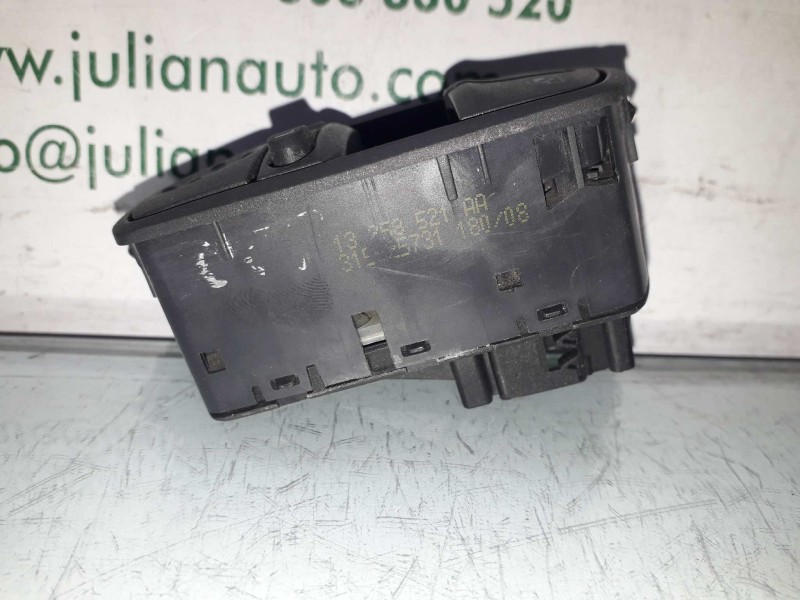 Recambio de mando elevalunas delantero izquierdo para opel corsa d catch me referencia OEM IAM 13258521AA  