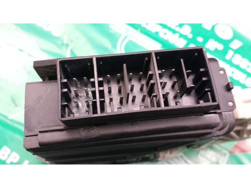 Recambio de motor elevalunas delantero derecho para seat ibiza (6l1) sport referencia OEM IAM 104383101 101386 77460111