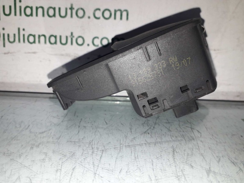Recambio de mando elevalunas delantero derecho para opel corsa d cosmo referencia OEM IAM 13189333RW 315625731 