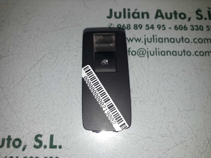 Recambio de mando elevalunas trasero izquierdo para opel insignia berlina edition referencia OEM IAM 13301888 211410 