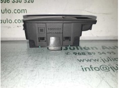 Recambio de mando elevalunas trasero izquierdo para opel insignia berlina edition referencia OEM IAM 13301888 211410  2