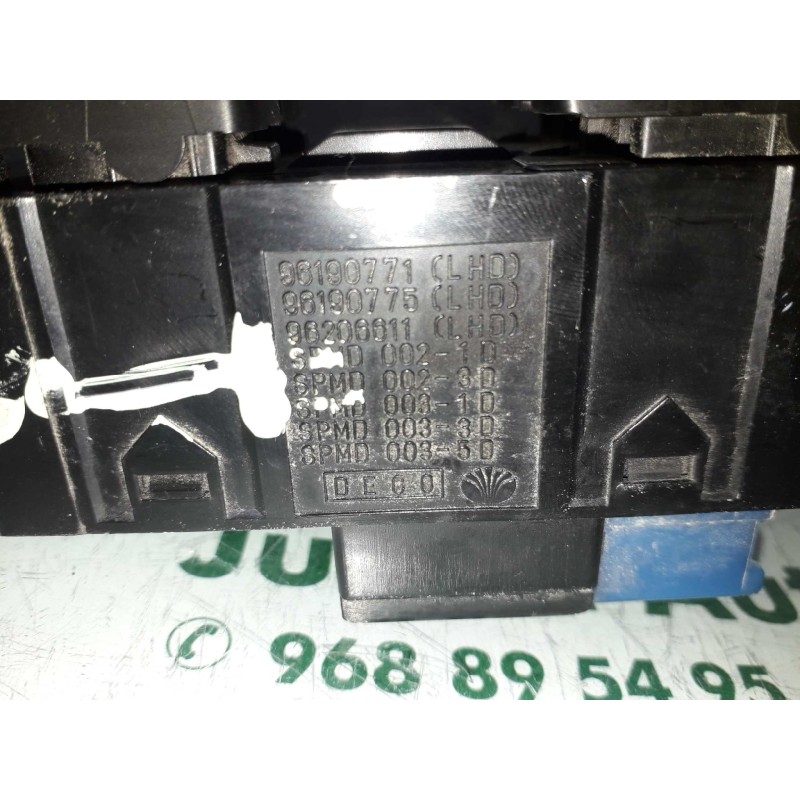 Recambio de mando elevalunas delantero izquierdo para daewoo nubira berlina sx (1999) referencia OEM IAM 96190771 96190775 96206