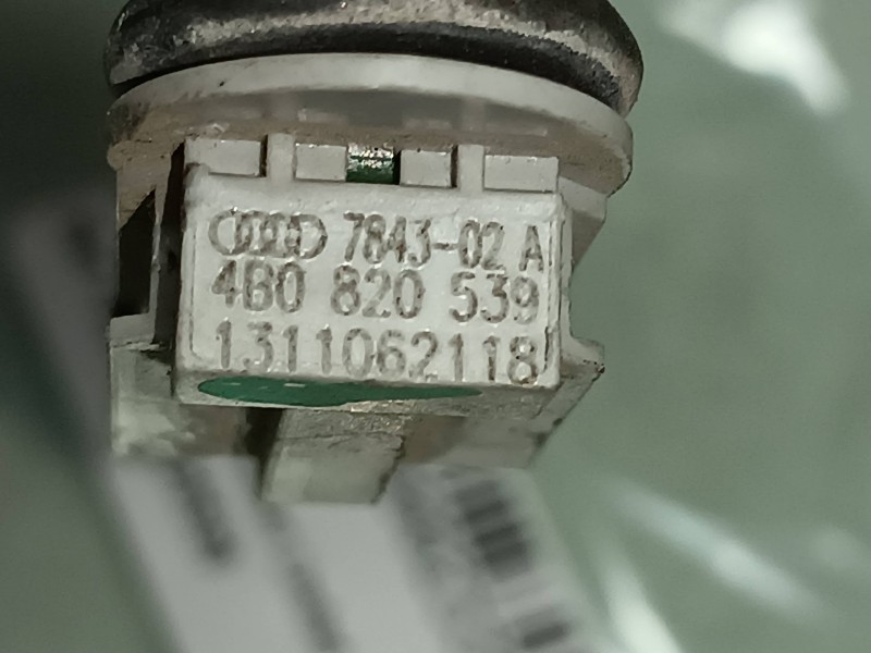 Recambio de sensor para seat leon (1p1) comfort limited referencia OEM IAM 4B0820539  
