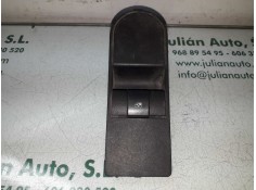 Recambio de mando elevalunas delantero derecho para opel zafira b edition ´´111 jahre´´ referencia OEM IAM 13197132 93162821 