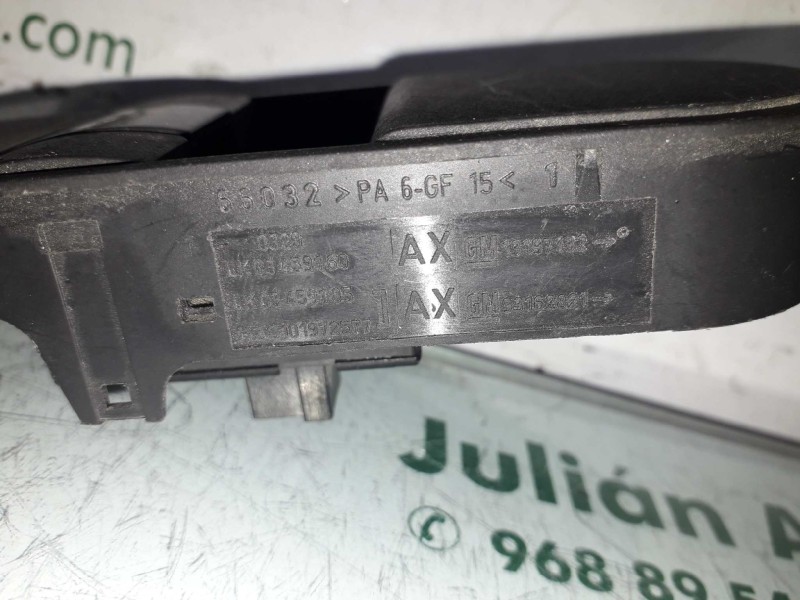 Recambio de mando elevalunas delantero derecho para opel zafira b edition ´´111 jahre´´ referencia OEM IAM 13197132 93162821 
